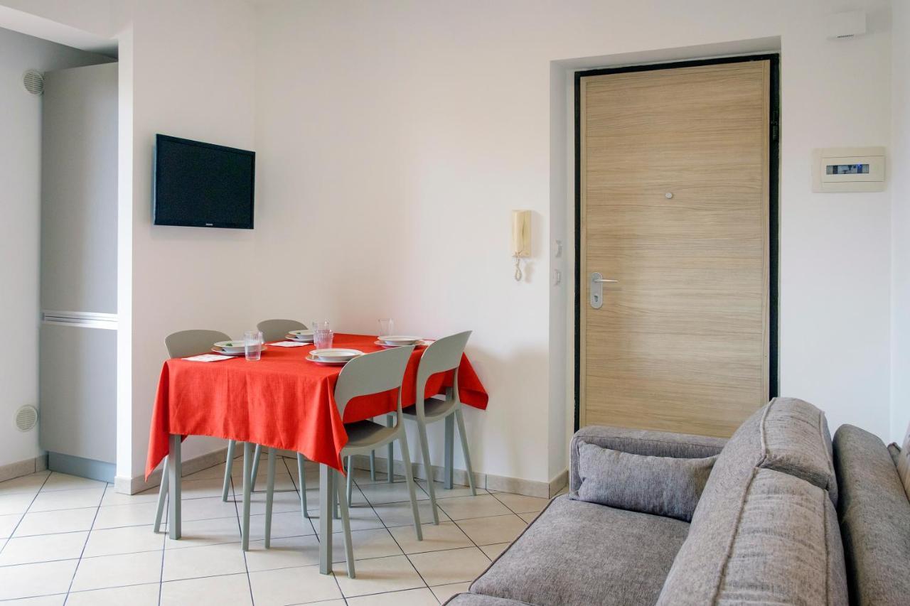Magico Apartments - 450M Dalla Spiaggia Capo d'Orlando Bagian luar foto