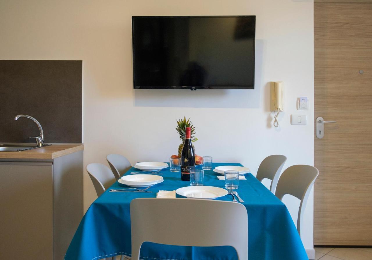Magico Apartments - 450M Dalla Spiaggia Capo d'Orlando Bagian luar foto