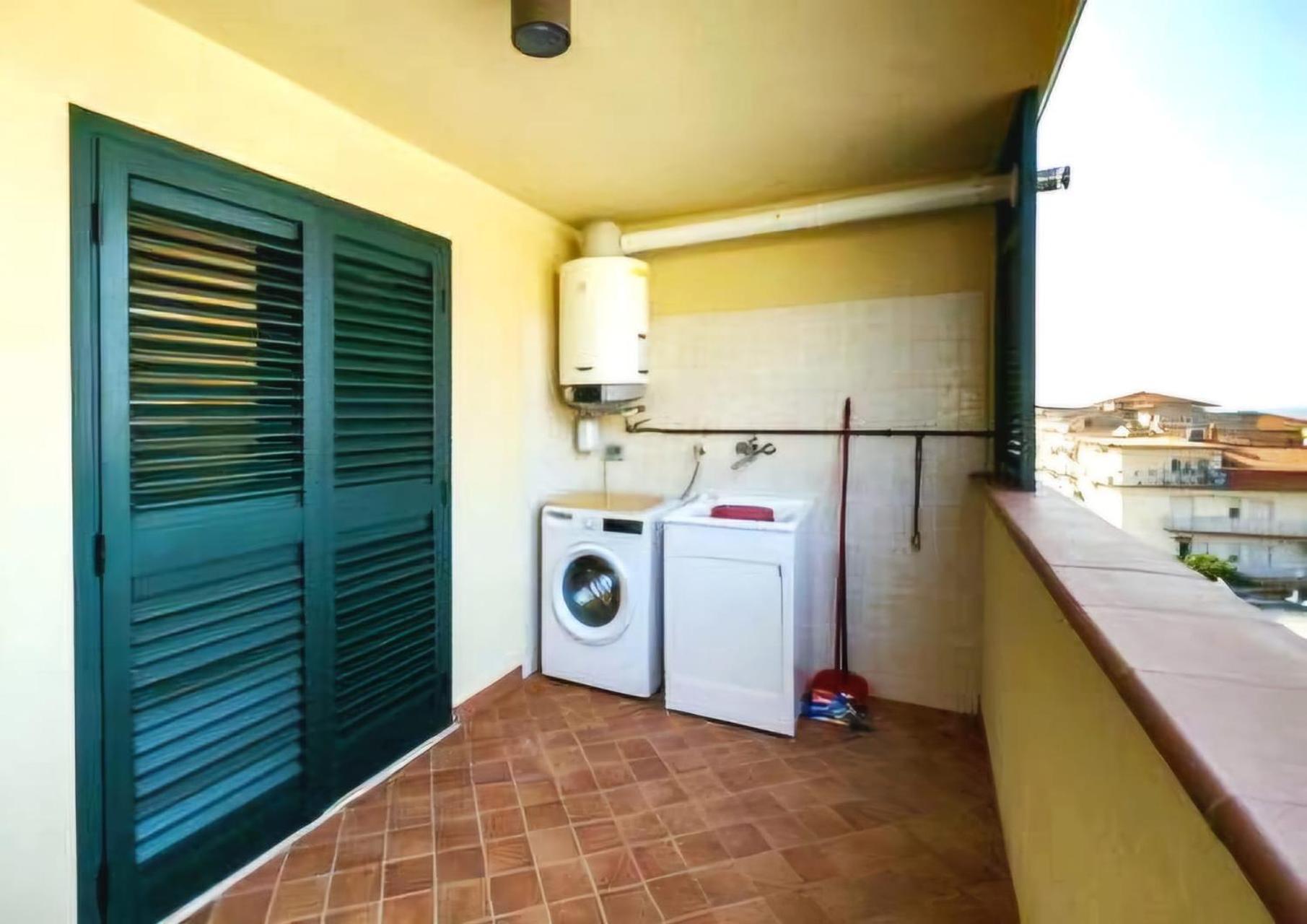 Magico Apartments - 450M Dalla Spiaggia Capo d'Orlando Bagian luar foto